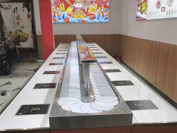旋转小火锅香蕉污视频